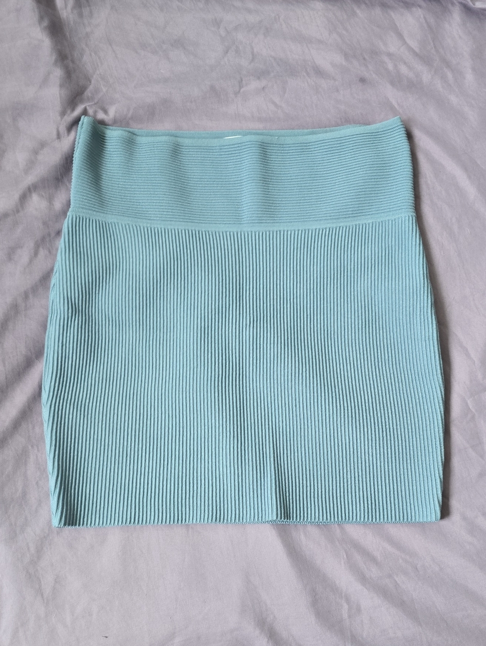 Babaton Contour Skirt